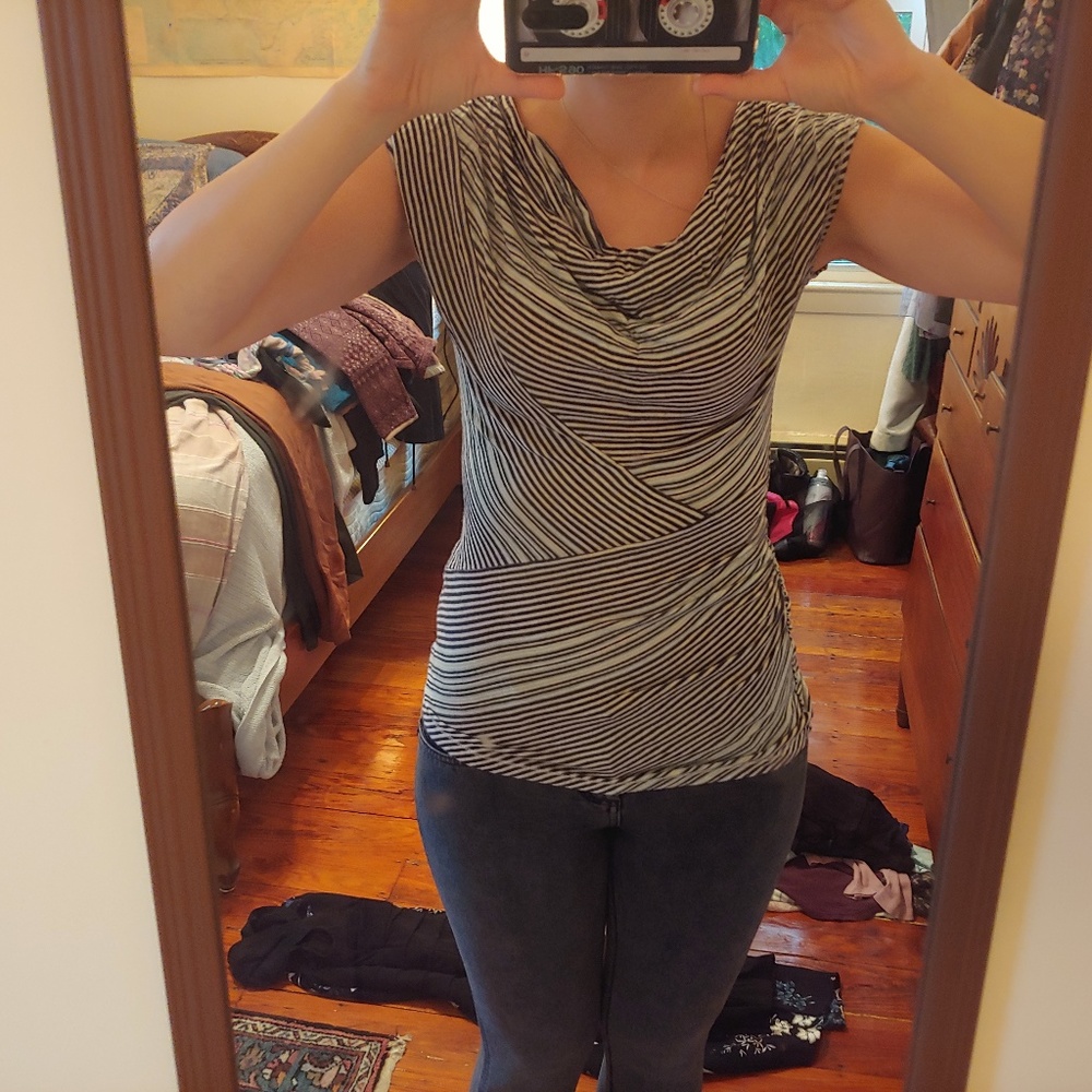 3 for $10! 💕 Max Studio striped cowl neck top